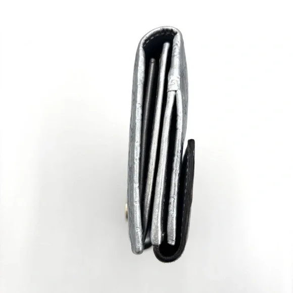 Gucci Guccisima Heart Wallet - Picture 4 of 11